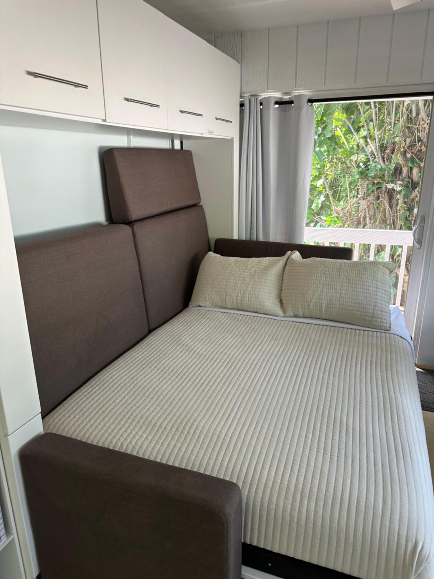 Location, And Recently Renovated Appartement Haleiwa